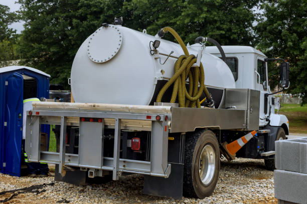 Best Luxury portable toilet rental  in Litchfield, MN